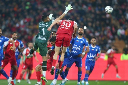 پایان نیمه اول؛ استقلال صفر - صفر پرسپولیس